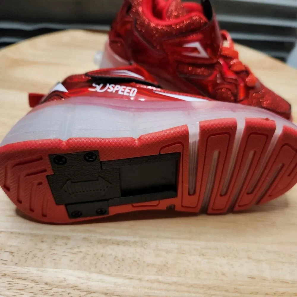 SD Speed Rechargeable Skate Sneakers – Kids EU 29 – Red, Retractable Wheel